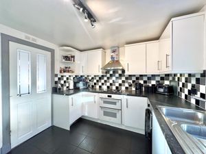 Photo 7- click for photo gallery